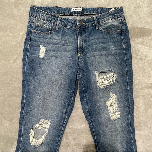 Justfab Distressed Jeans Size 30 - Picture 2 of 9